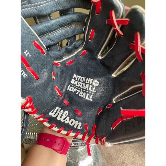wilson pitch in for baseball glove A450 - Picture 3 of 14